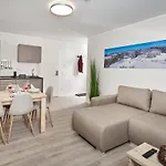 Apartment Smart Haus Azur 805